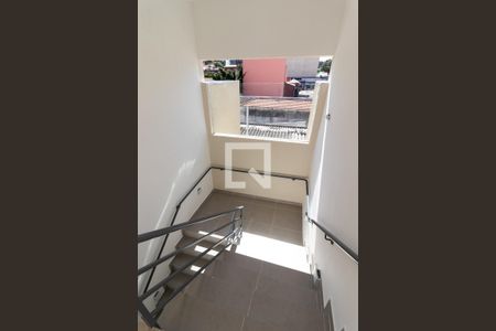 Apartamento para alugar com 40m², 1 quarto e sem vagaEscada