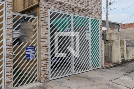 Casa para alugar com 40m², 2 quartos e sem vagaFachada