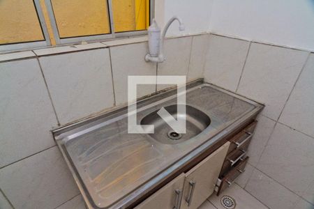 Casa para alugar com 18m², 1 quarto e sem vaga Casa para alugar com 18m², 1 quarto e sem vagaCozinha e Área de Serviço