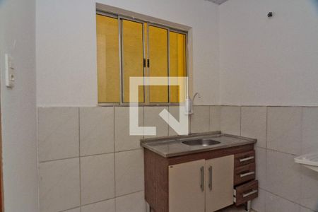 Casa para alugar com 18m², 1 quarto e sem vaga Casa para alugar com 18m², 1 quarto e sem vagaCozinha e Área de Serviço