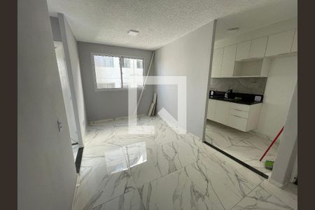 Sala de apartamento para alugar com 2 quartos, 42m² em Jardim Gilda Maria, São Paulo
