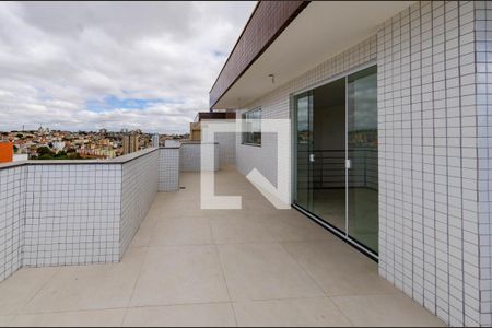 Apartamento à venda com 150m², 3 quartos e 3 vagas Apartamento à venda com 150m², 3 quartos e 3 vagasCobertura