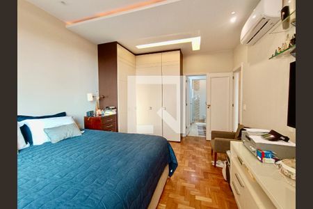 Apartamento à venda com 190m², 4 quartos e 1 vagaSuíte