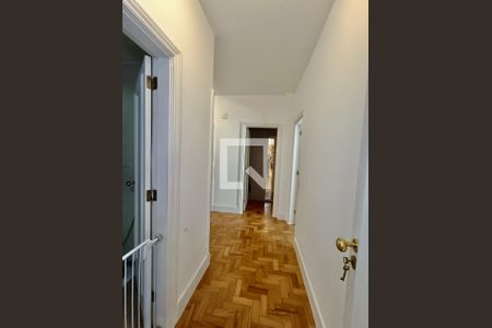 Apartamento à venda com 190m², 4 quartos e 1 vagaCorredor 