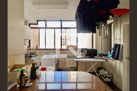 Apartamento à venda com 190m², 4 quartos e 1 vagaÁrea serviço 