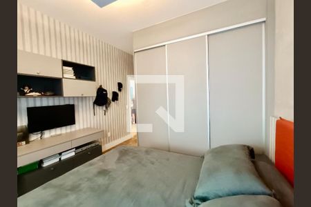 Apartamento à venda com 190m², 4 quartos e 1 vagaQuarto 2