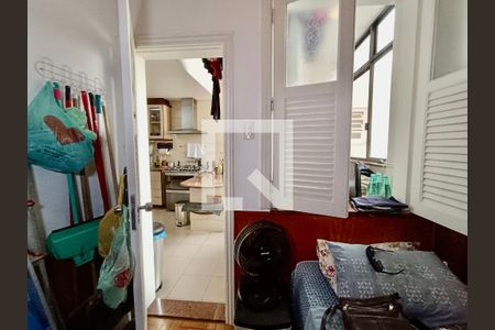 Apartamento à venda com 190m², 4 quartos e 1 vagaQuarto serviço 