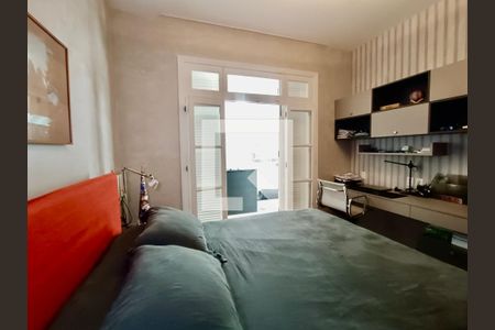 Apartamento à venda com 190m², 4 quartos e 1 vagaQuarto 2