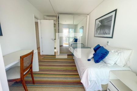 Suíte 1 de apartamento para alugar com 2 quartos, 184m² em Cerqueira César, São Paulo