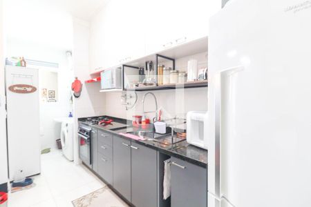 Apartamento à venda com 102m², 3 quartos e 2 vagasCozinha