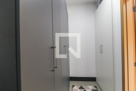 Apartamento à venda com 102m², 3 quartos e 2 vagasSuíte
