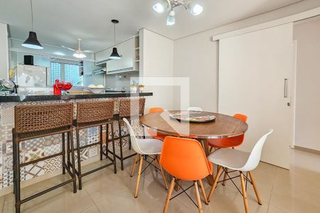 Apartamento para alugar com 99m², 3 quartos e 1 vaga Apartamento para alugar com 99m², 3 quartos e 1 vagaSala