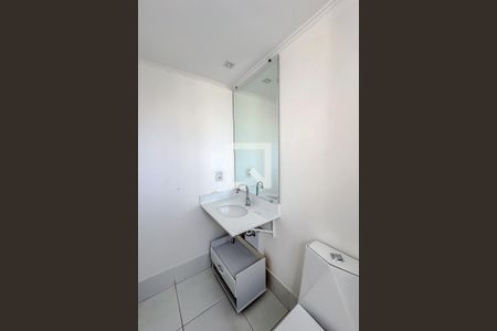 Apartamento à venda com 70m², 2 quartos e 1 vaga Apartamento à venda com 70m², 2 quartos e 1 vagaBanheiro da Suíte