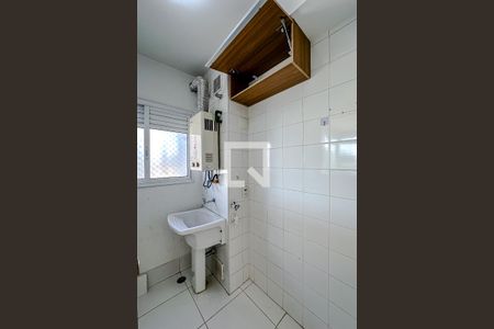 Apartamento à venda com 70m², 2 quartos e 1 vaga Apartamento à venda com 70m², 2 quartos e 1 vagaÁrea de Serviço