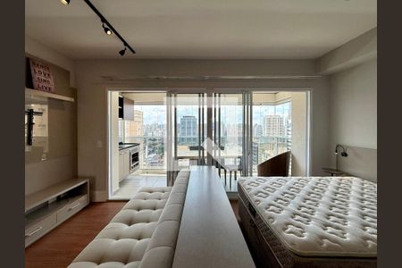 Sala  de kitnet/studio para alugar com 1 quarto, 48m² em Vila Gertrudes, São Paulo