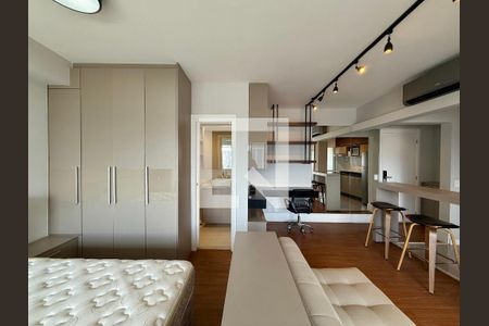 Sala  de kitnet/studio para alugar com 1 quarto, 48m² em Vila Gertrudes, São Paulo