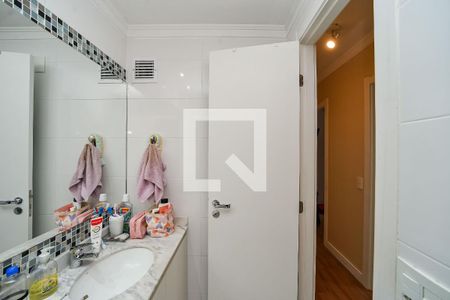 Apartamento à venda com 93m², 3 quartos e 2 vagasBanheiro Social