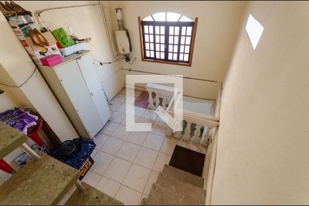 Casa à venda com 180m², 4 quartos e 1 vagaEscada