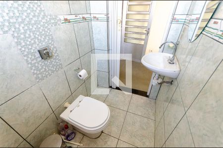 Casa à venda com 180m², 4 quartos e 1 vagaBanheiro de serviço