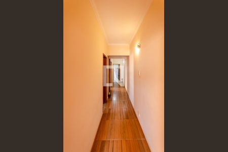 Casa à venda com 180m², 4 quartos e 1 vagaCorredor