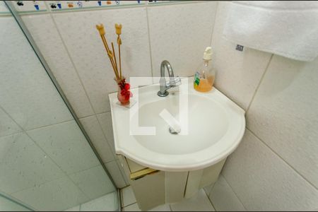 Casa à venda com 180m², 4 quartos e 1 vagaBanheiro da Suíte 2