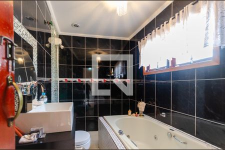 Casa à venda com 180m², 4 quartos e 1 vagaBanheiro da Suíte 1