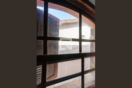 Casa à venda com 180m², 4 quartos e 1 vagaQuarto