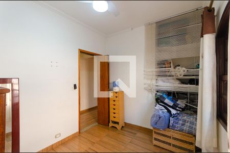 Casa à venda com 180m², 4 quartos e 1 vagaSuíte 2