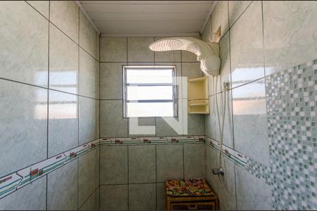 Casa à venda com 180m², 4 quartos e 1 vagaBanheiro de serviço