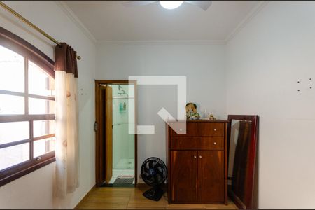 Casa à venda com 180m², 4 quartos e 1 vagaSuíte 2