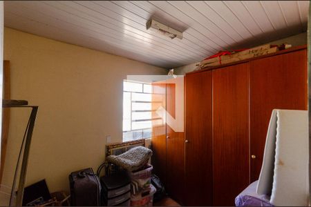 Casa à venda com 180m², 4 quartos e 1 vagaQuarto de Serviço