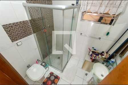 Casa à venda com 180m², 4 quartos e 1 vagaBanheiro