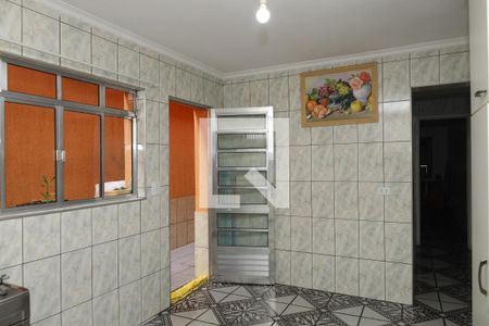 Casa para alugar com 70m², 3 quartos e 2 vagasCozinha