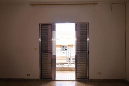 Casa para alugar com 70m², 3 quartos e 2 vagasSacada Quarto 3 - Suíte 
