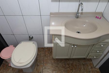 Casa para alugar com 70m², 3 quartos e 2 vagasBanheiro - Suíte