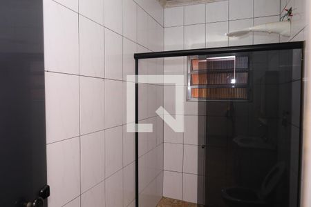 Casa para alugar com 70m², 3 quartos e 2 vagasBanheiro - Suíte