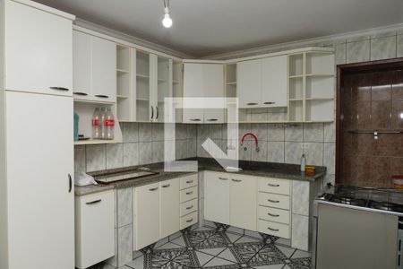 Casa para alugar com 70m², 3 quartos e 2 vagasCozinha