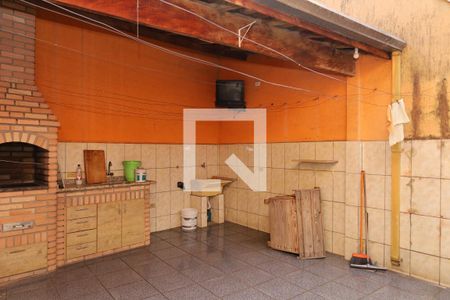 Casa para alugar com 70m², 3 quartos e 2 vagasÁrea de Serviço e Churrasqueira