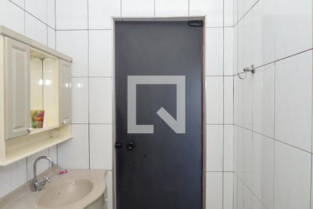 Casa para alugar com 70m², 3 quartos e 2 vagasBanheiro - Suíte