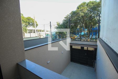 Casa à venda com 96m², 2 quartos e 2 vagas Casa à venda com 96m², 2 quartos e 2 vagasVista