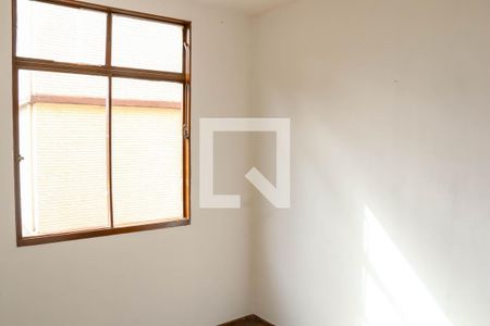 Quarto 2 de apartamento para alugar com 2 quartos, 60m² em Gameleira, Belo Horizonte