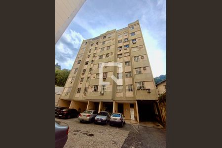 Apartamento para alugar com 80m², 2 quartos e 1 vagaFachada