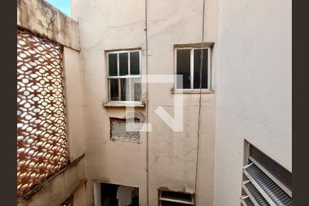Apartamento para alugar com 80m², 2 quartos e 1 vagaÁrea de serviço vista