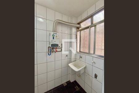 Apartamento para alugar com 80m², 2 quartos e 1 vagaÁrea de serviço