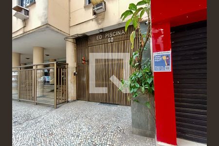 Apartamento para alugar com 80m², 2 quartos e 1 vagaFachada