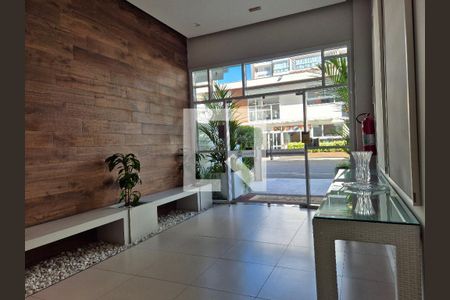 Apartamento à venda com 69m², 2 quartos e 1 vaga Apartamento à venda com 69m², 2 quartos e 1 vagaHall de entrada