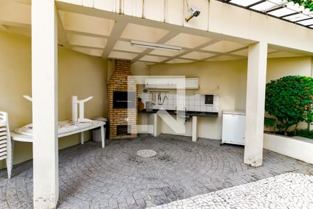 Apartamento para alugar com 85m², 3 quartos e 2 vagasÁrea comum - Churrasqueira