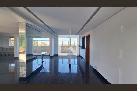 Apartamento à venda com 147m², 4 quartos e 3 vagasLazer: Play / quadra / piscina / espaço gourmet / Salão de festas
