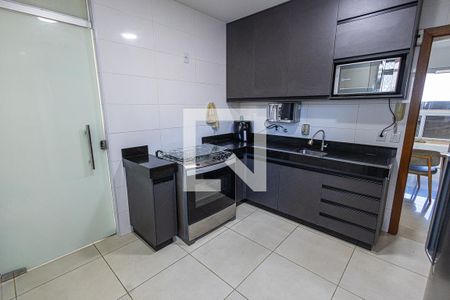 Apartamento à venda com 147m², 4 quartos e 3 vagasCozinha