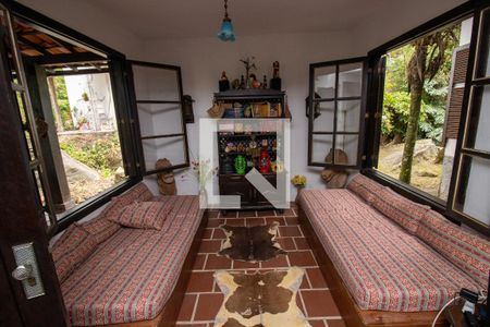 Sala de casa de condomínio para alugar com 3 quartos, 350m² em Jacarepaguá, Rio de Janeiro